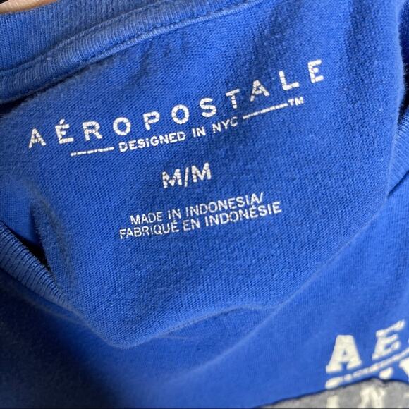 A12). Aeropostale NYC Men Blue T-Shirt Short Sleeve size Medium - Picture 3 of 4